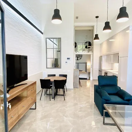 Tr1 Parking Incluido Loft Paseo Del Guadalquivir Sevilla